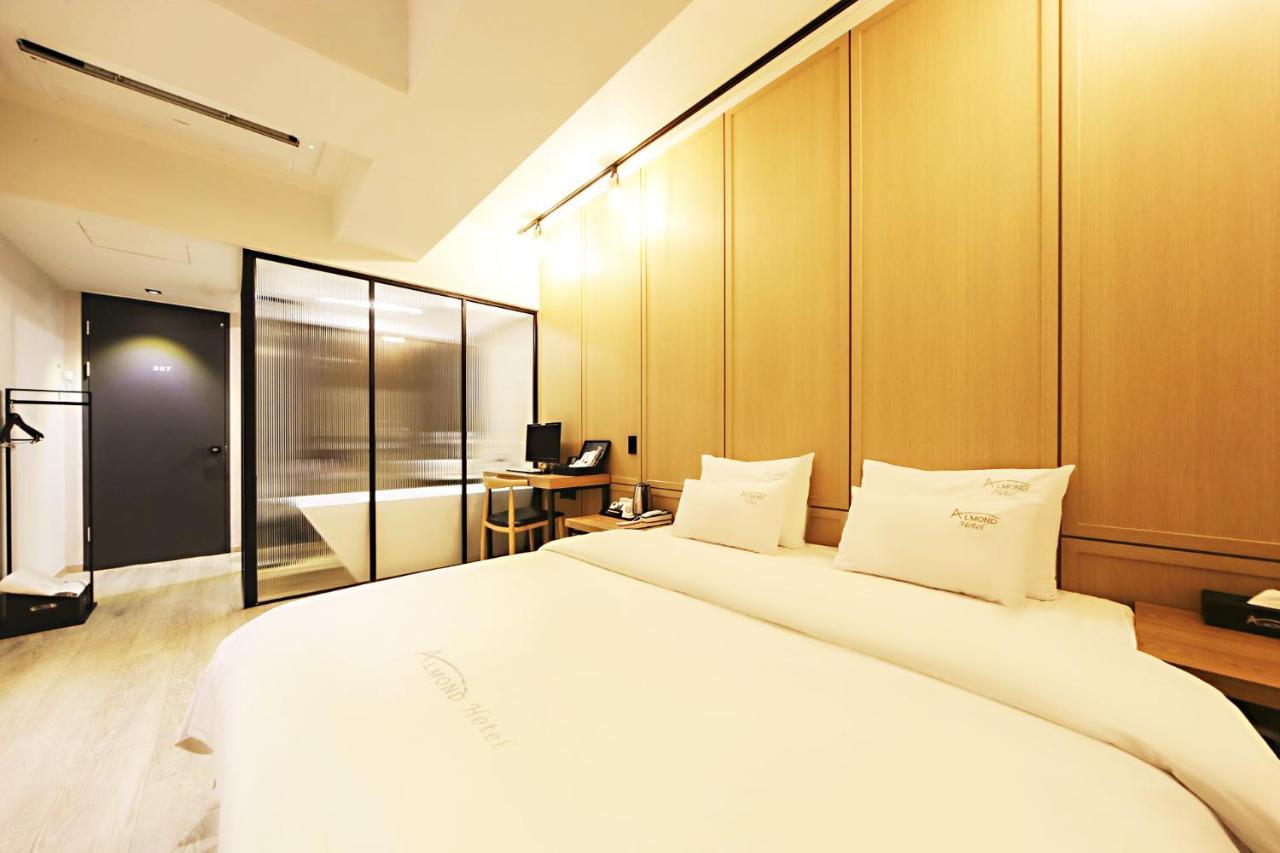 Masan Almond Hotel Changwon Zewnętrze zdjęcie